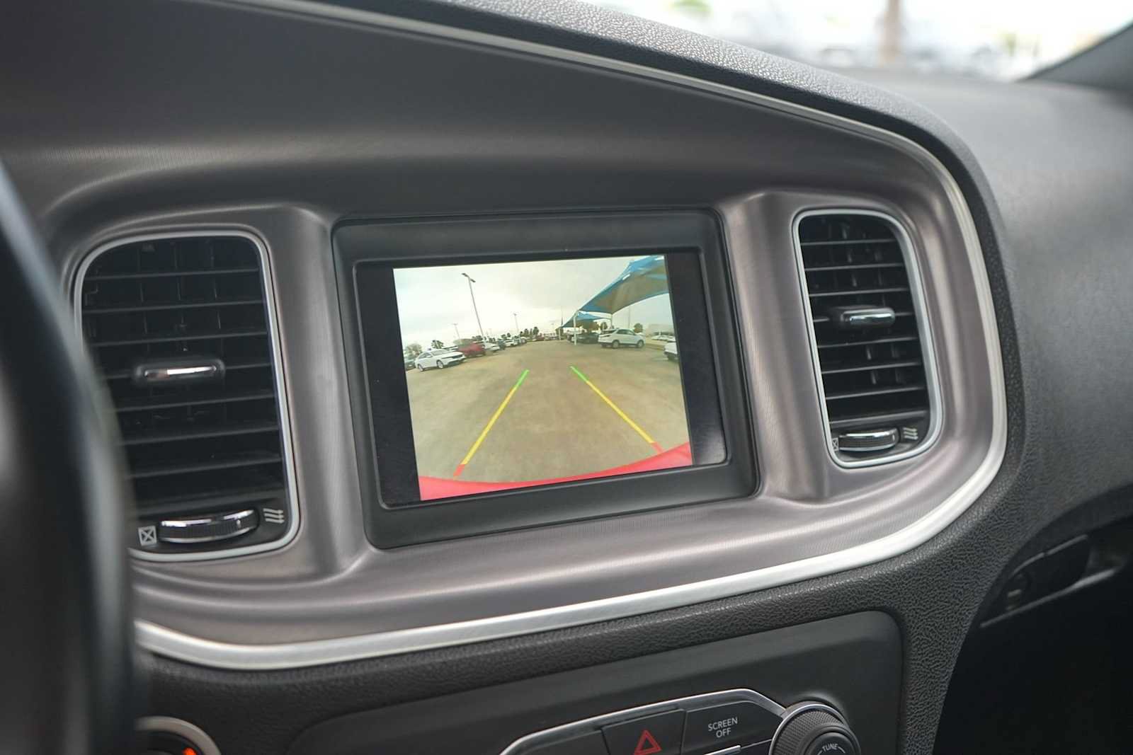 Used 2022 Dodge Charger SXT RWD image 24
