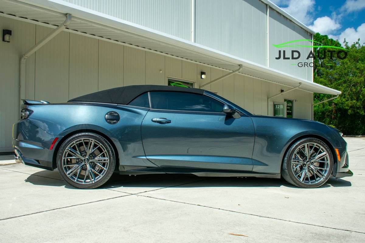 Used 2023 Chevrolet Camaro ZL1 RWD image 12