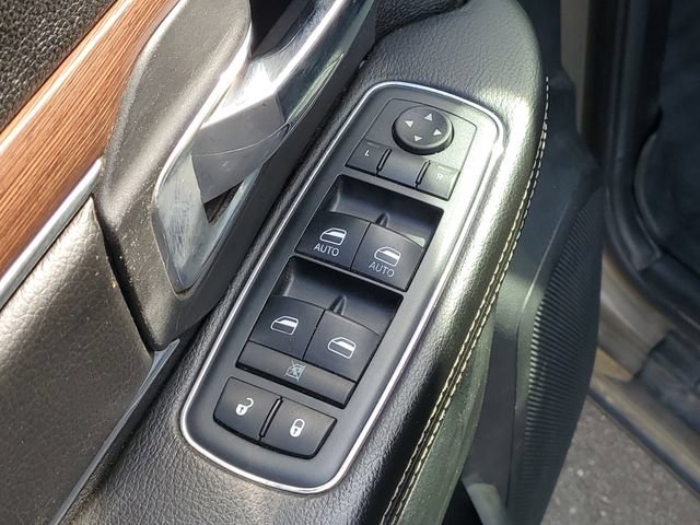 Used 2013 RAM 2500 Laramie w/ Convenience Group AWD/4WD image 8