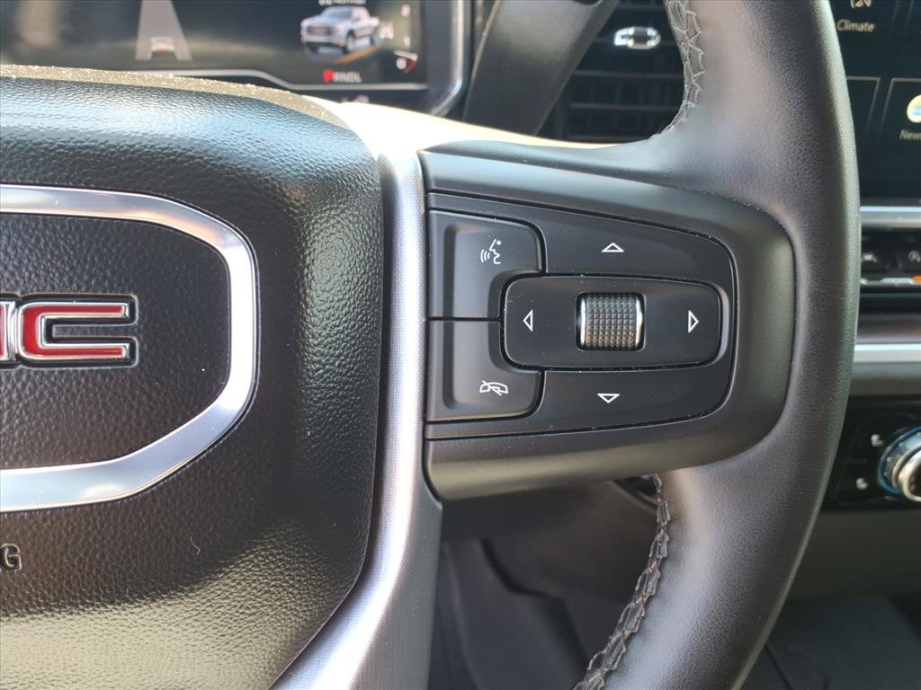 Used 2025 GMC Sierra 1500 SLT AWD/4WD image 25