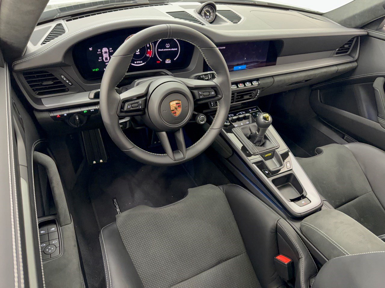 Certified 2026 Porsche 911 GT3 RWD image 4