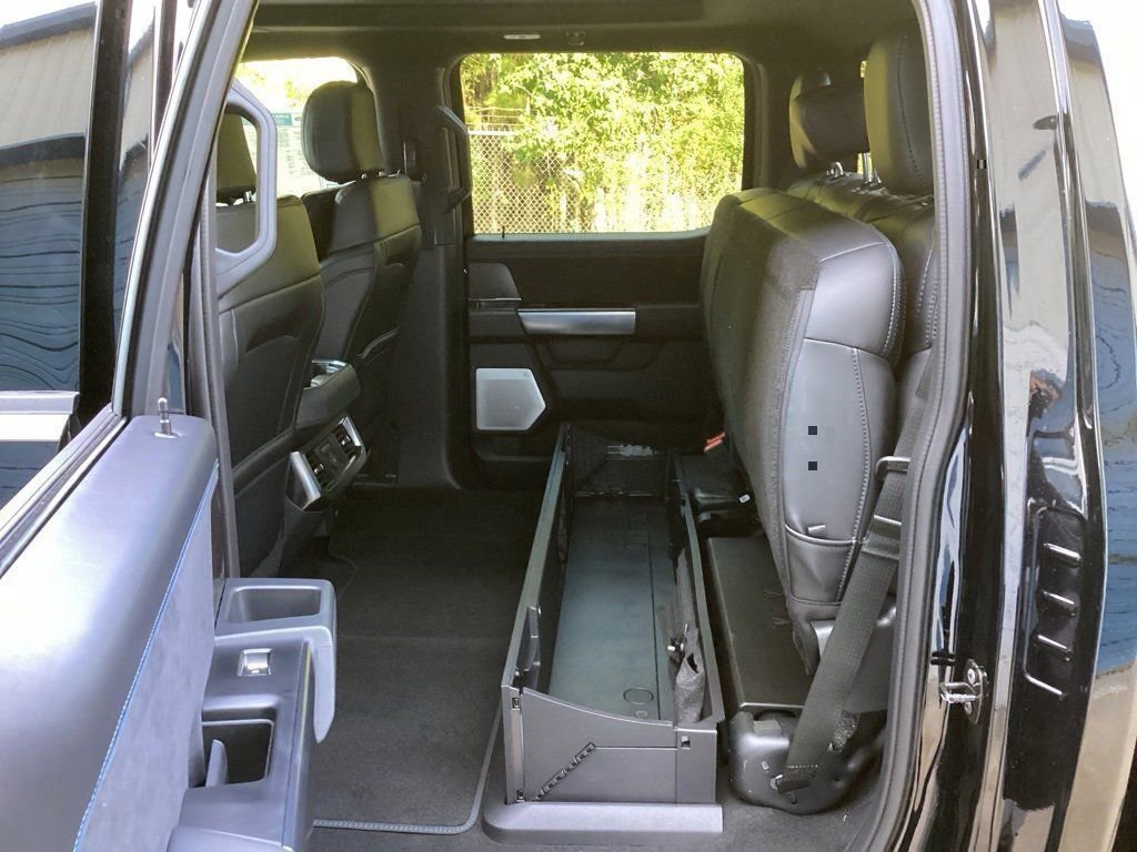 New 2026 Ford F250 Platinum w/ FX4 Off-Road Package image 40