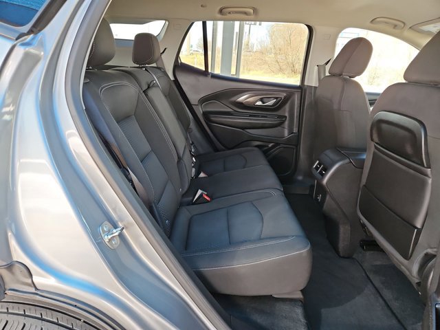 Used 2024 GMC Terrain SLE image 19