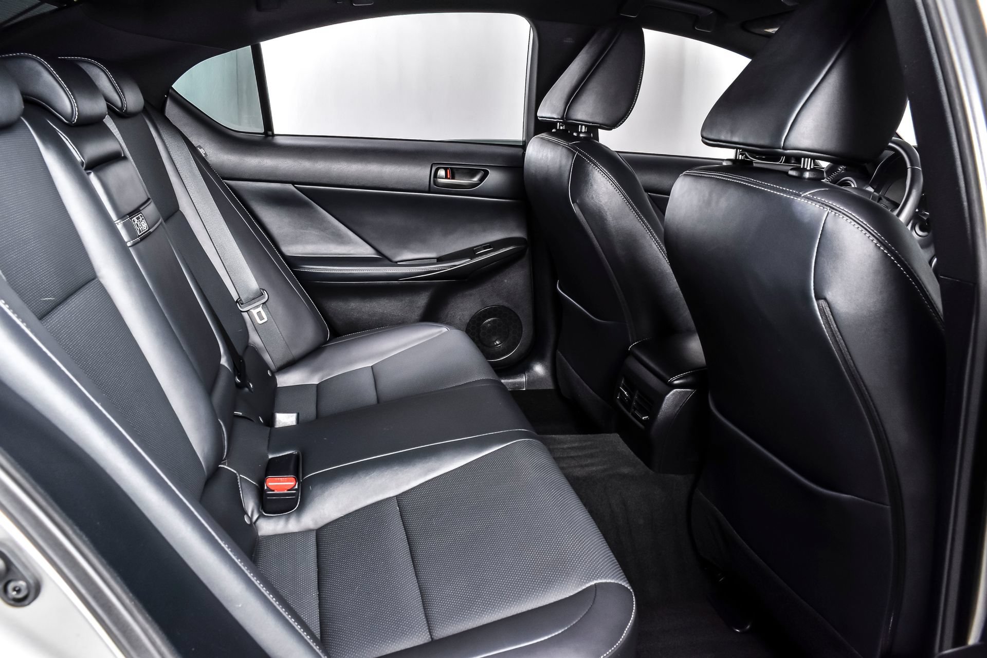 Used 2023 Lexus IS 300 w/ Premium Package RWD image 23