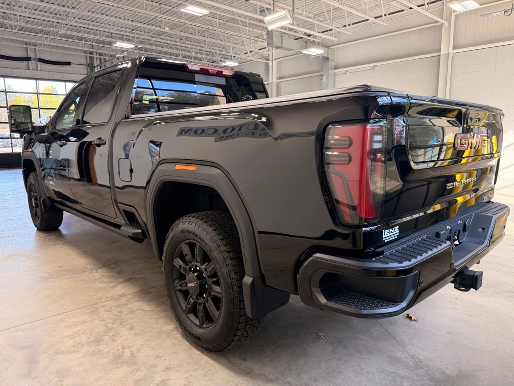 Used 2024 GMC Sierra 2500 AT4 w/ AT4 Premium Plus Package image 5