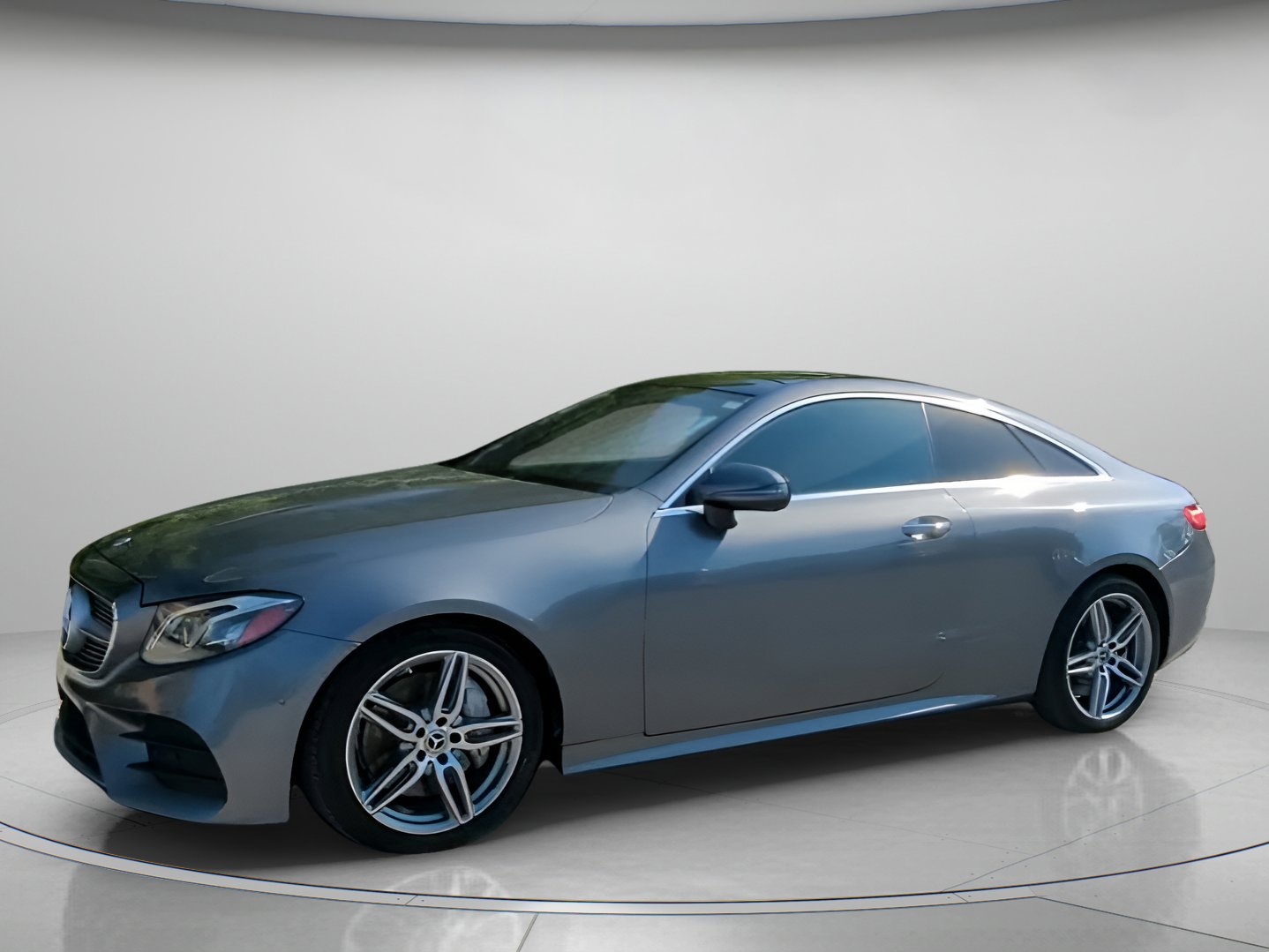 Used 2018 Mercedes-Benz E 400 Coupe image 14