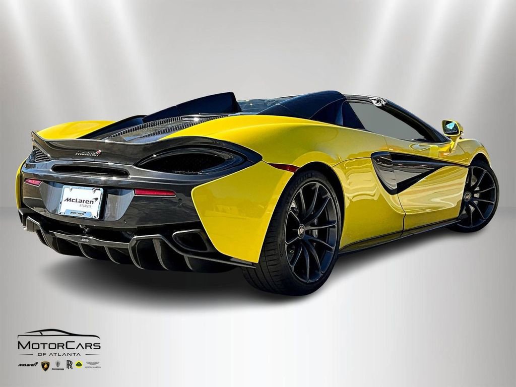 Used 2018 McLaren 570S Spider image 11