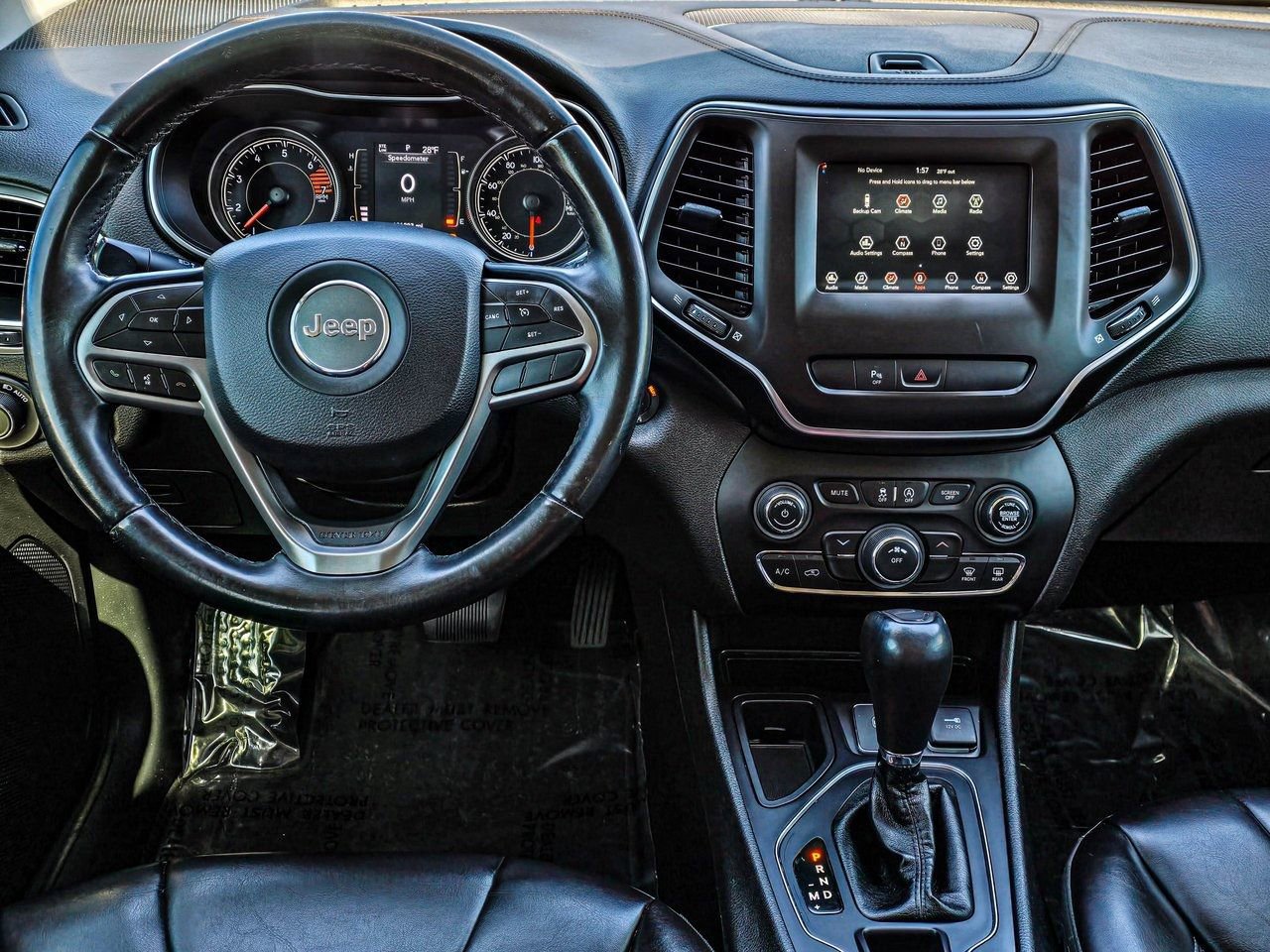 Used 2019 Jeep Cherokee Latitude Plus image 32