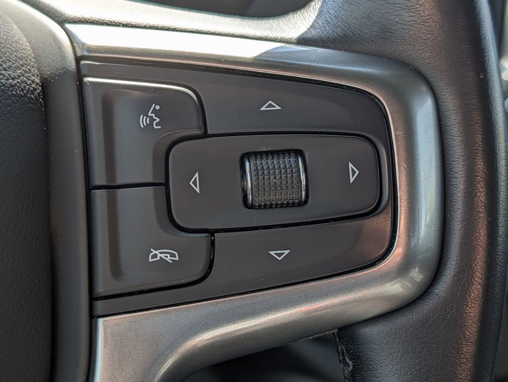 Used 2021 Chevrolet Silverado 1500 LT AWD/4WD image 44