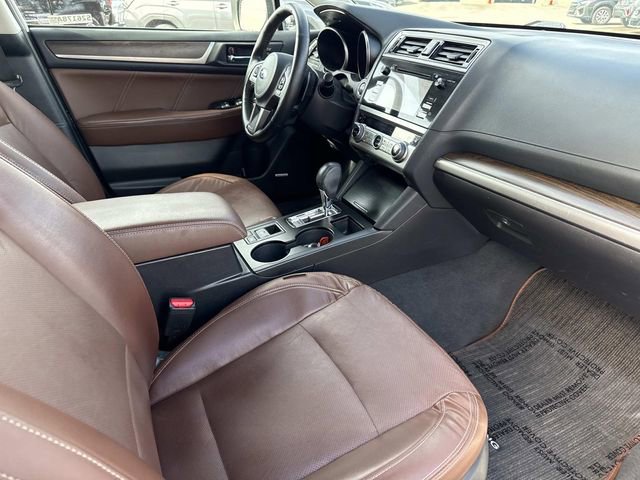Used 2017 Subaru Outback 3.6R Touring w/ Popular Package #5A image 18