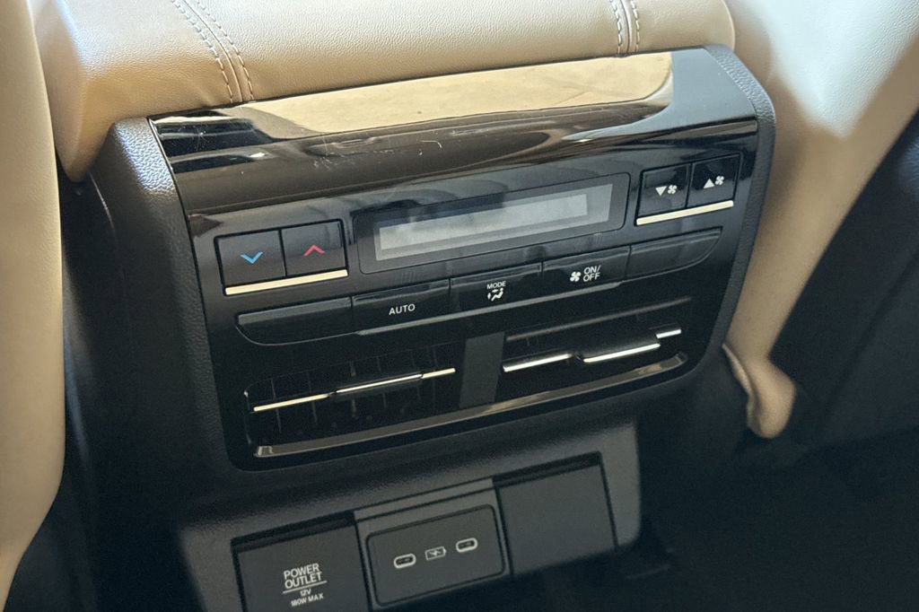 Certified 2025 Acura MDX w/ Technology Package image 17