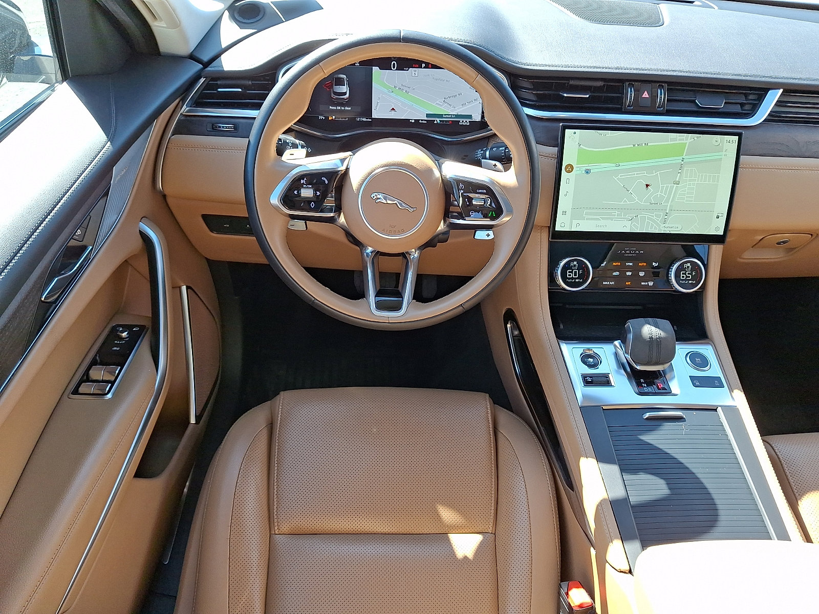 Used 2023 Jaguar F-PACE S image 4