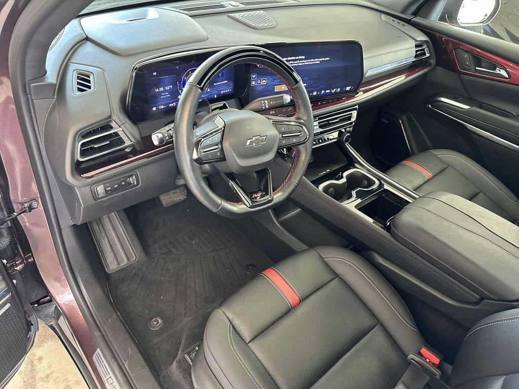 Certified 2024 Chevrolet Traverse RS image 14