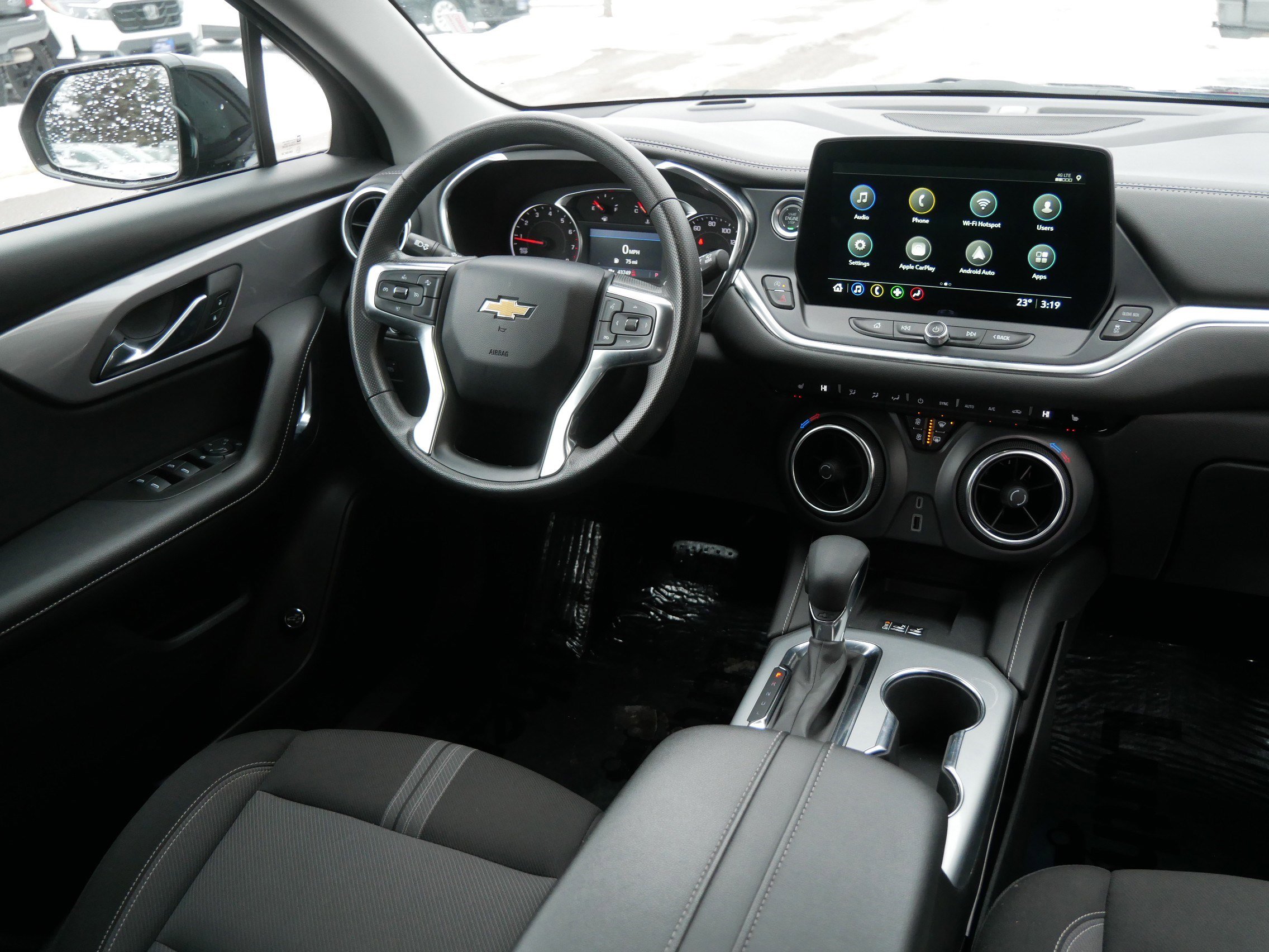 Used 2024 Chevrolet Blazer LT w/ Convenience Package image 9