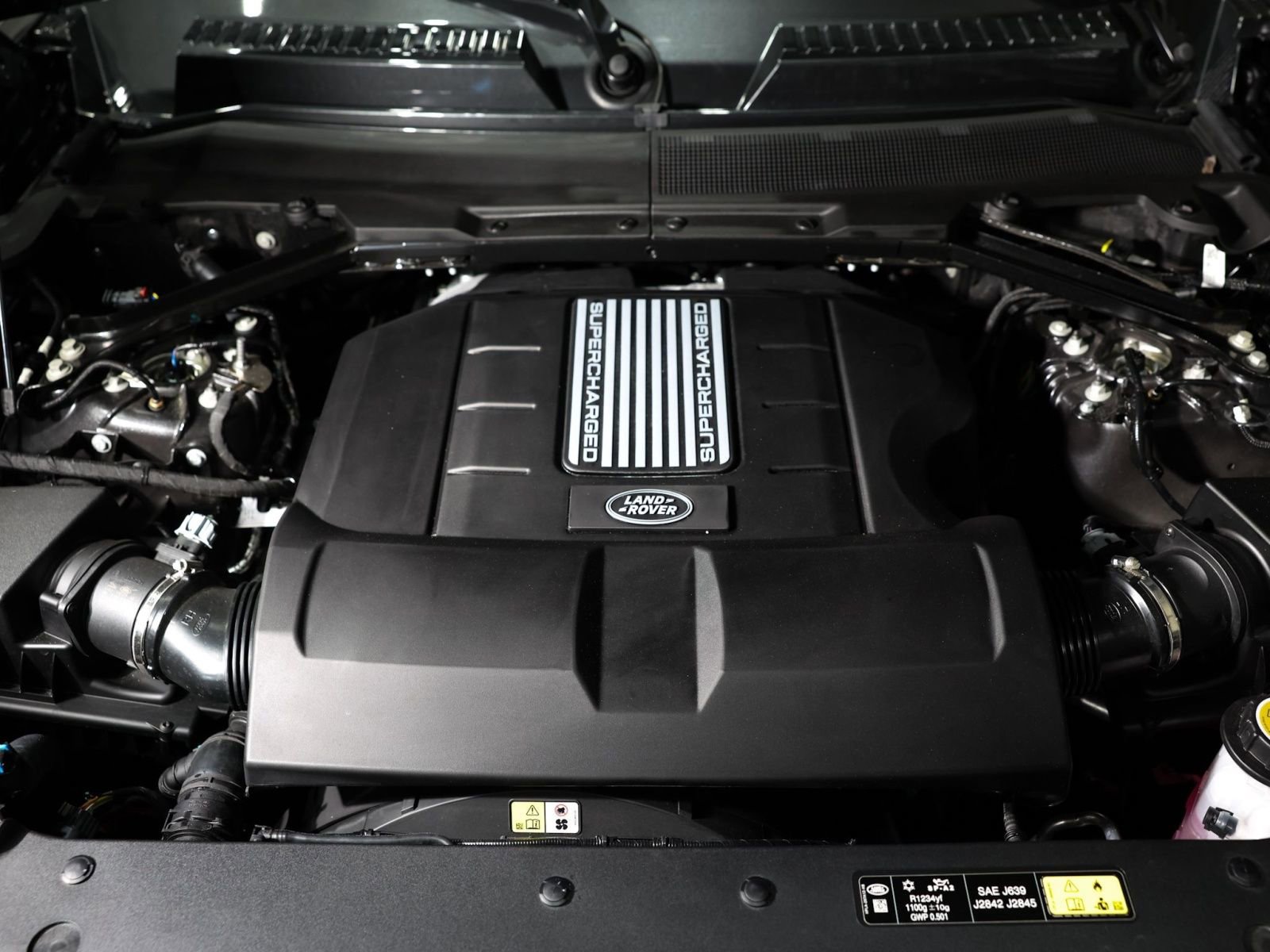 Used 2026 Land Rover Defender 110 V8 AWD/4WD image 45