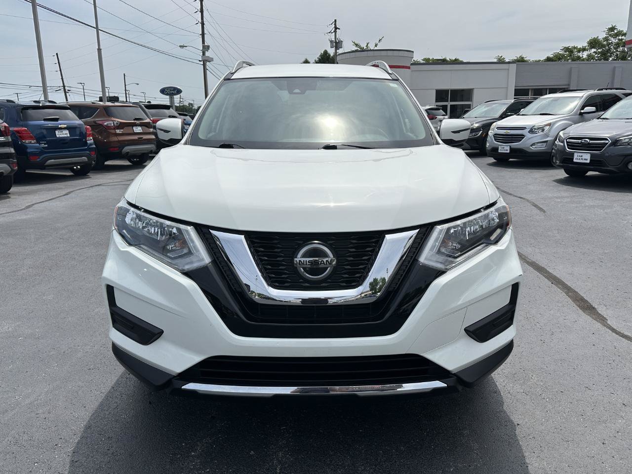 Used 2019 Nissan Rogue S w/ Special Edition Package AWD/4WD image 6