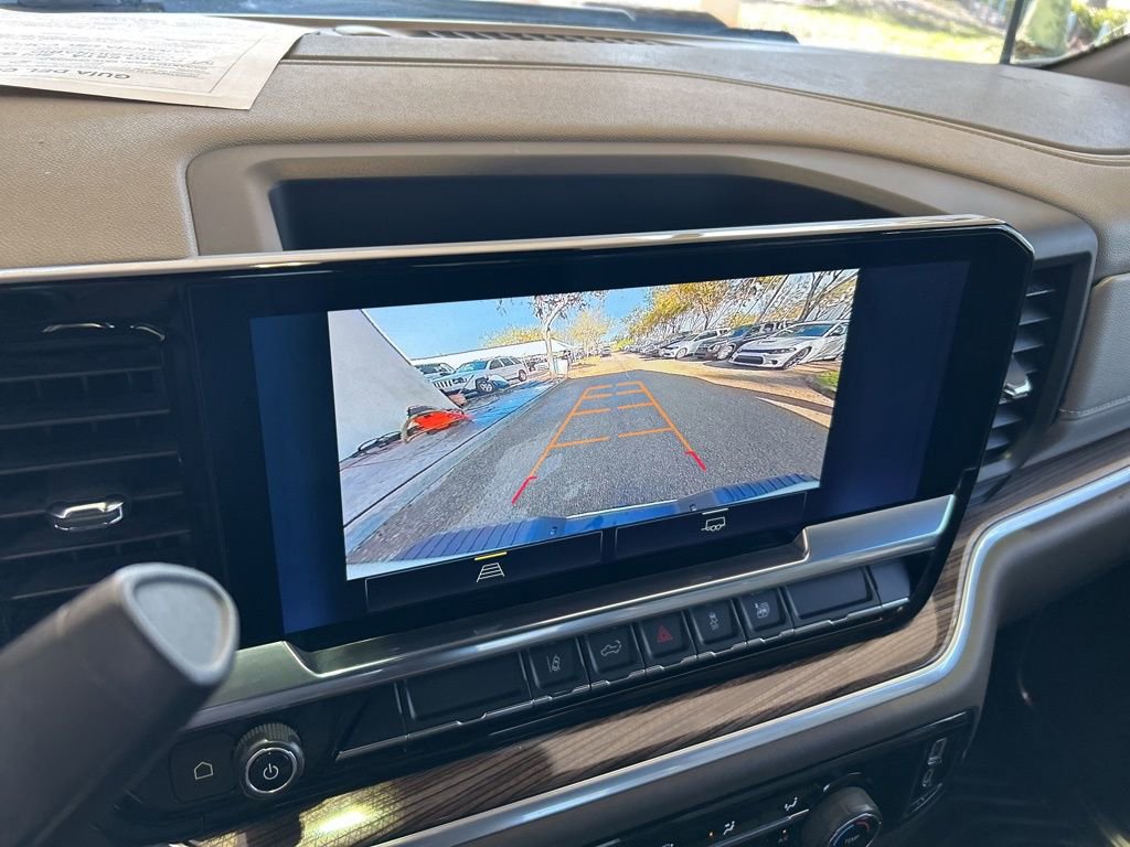 Used 2024 Chevrolet Silverado 2500 LT AWD/4WD image 9