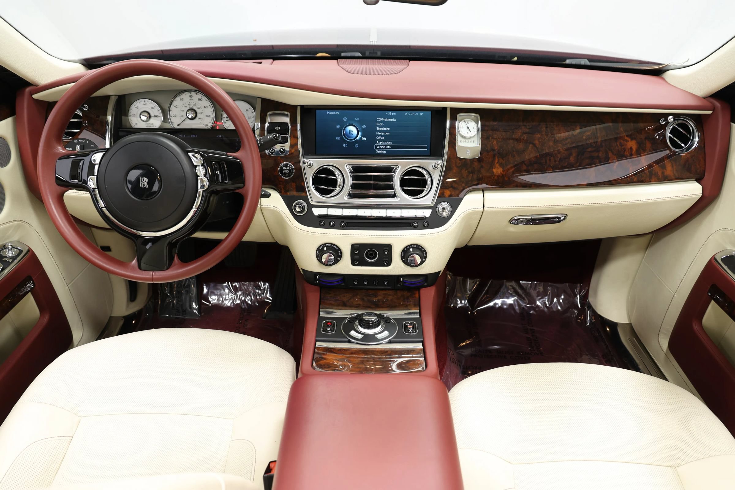 Used 2013 Rolls-Royce Ghost RWD image 52