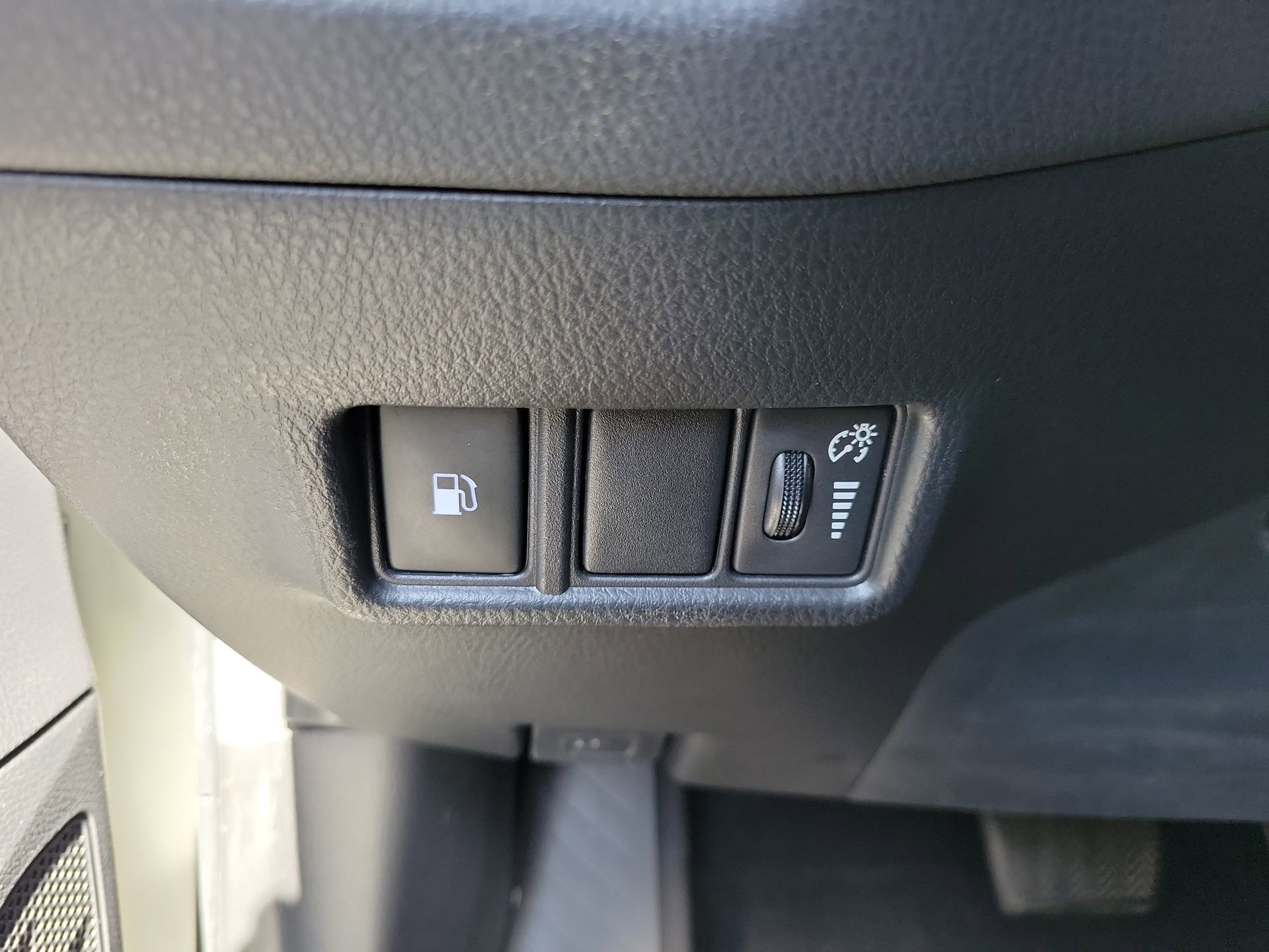 Used 2021 Toyota C-HR Nightshade FWD image 27