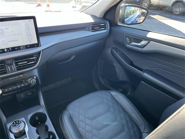 Used 2023 Ford Escape Platinum w/ Premium Technology Package image 15