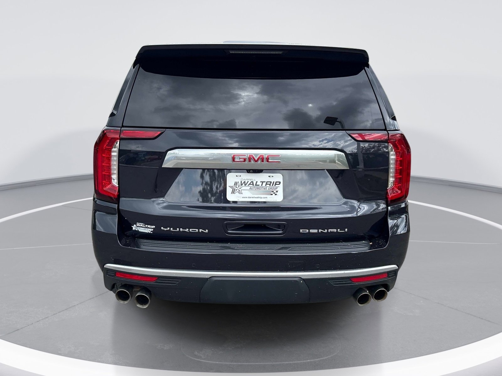 Certified 2024 GMC Yukon Denali w/ Advanced Technology Package AWD/4WD image 7