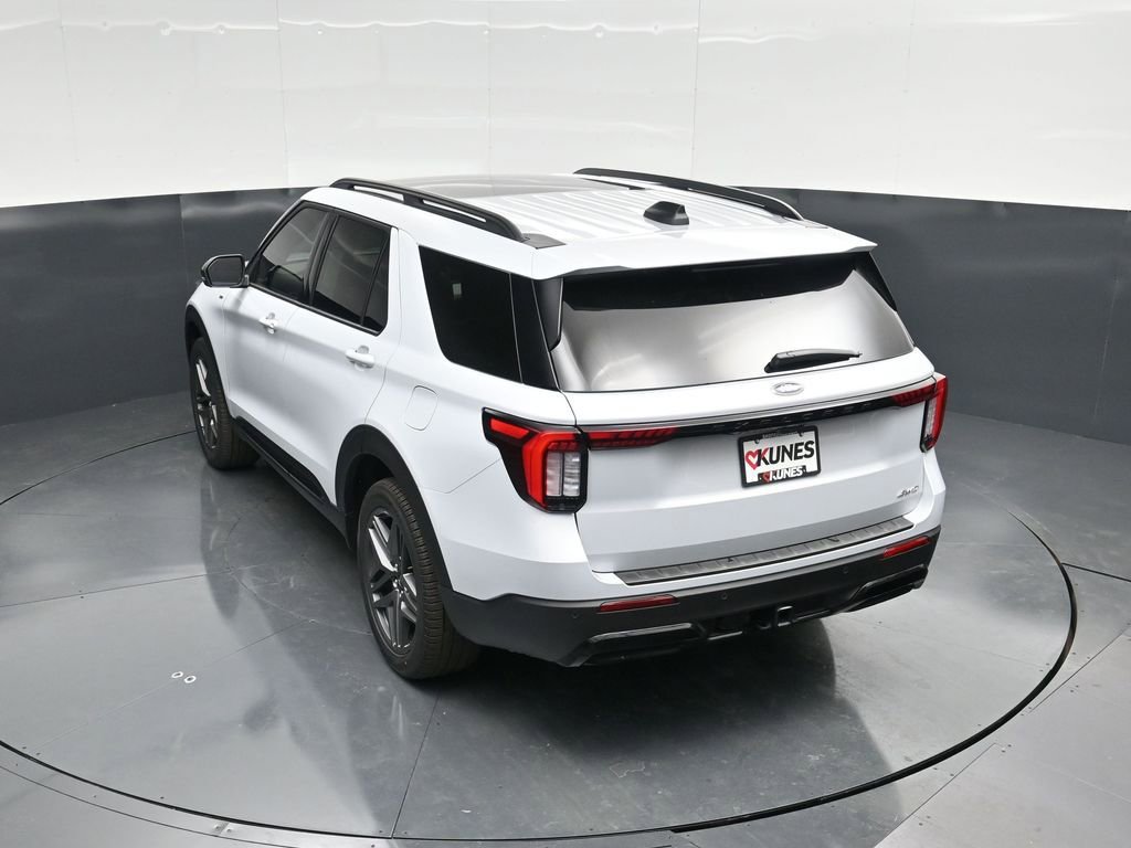New 2026 Ford Explorer ST-Line w/ ST-Line Street Pack image 51