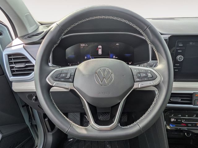 New 2026 Volkswagen Taos SE image 19