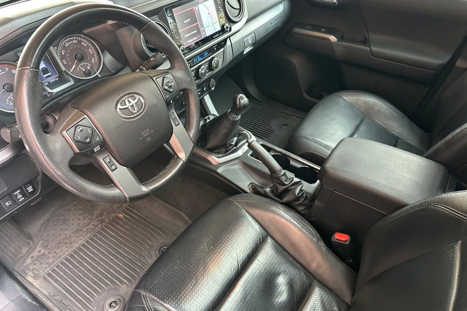 Used 2022 Toyota Tacoma TRD Sport w/ TRD Premium Sport Package image 11