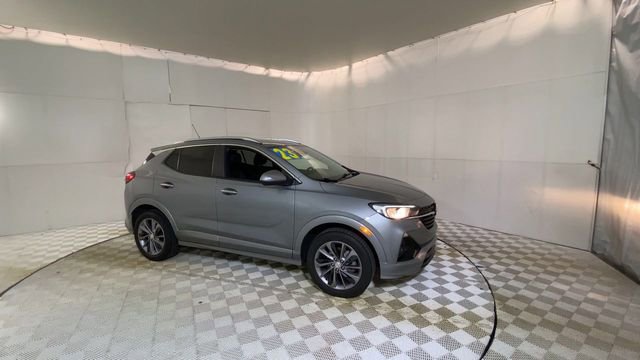 Used 2023 Buick Encore GX Select w/ Sport Touring Package image 2
