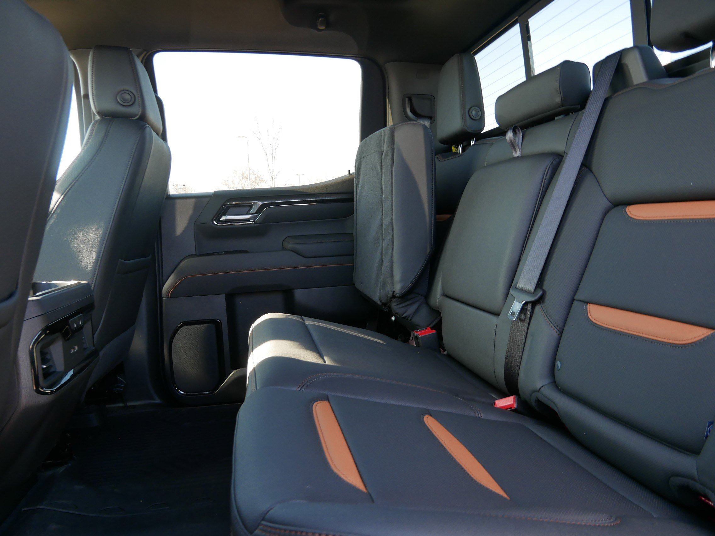 New 2026 GMC Sierra 1500 AT4 w/ Technology Package image 5