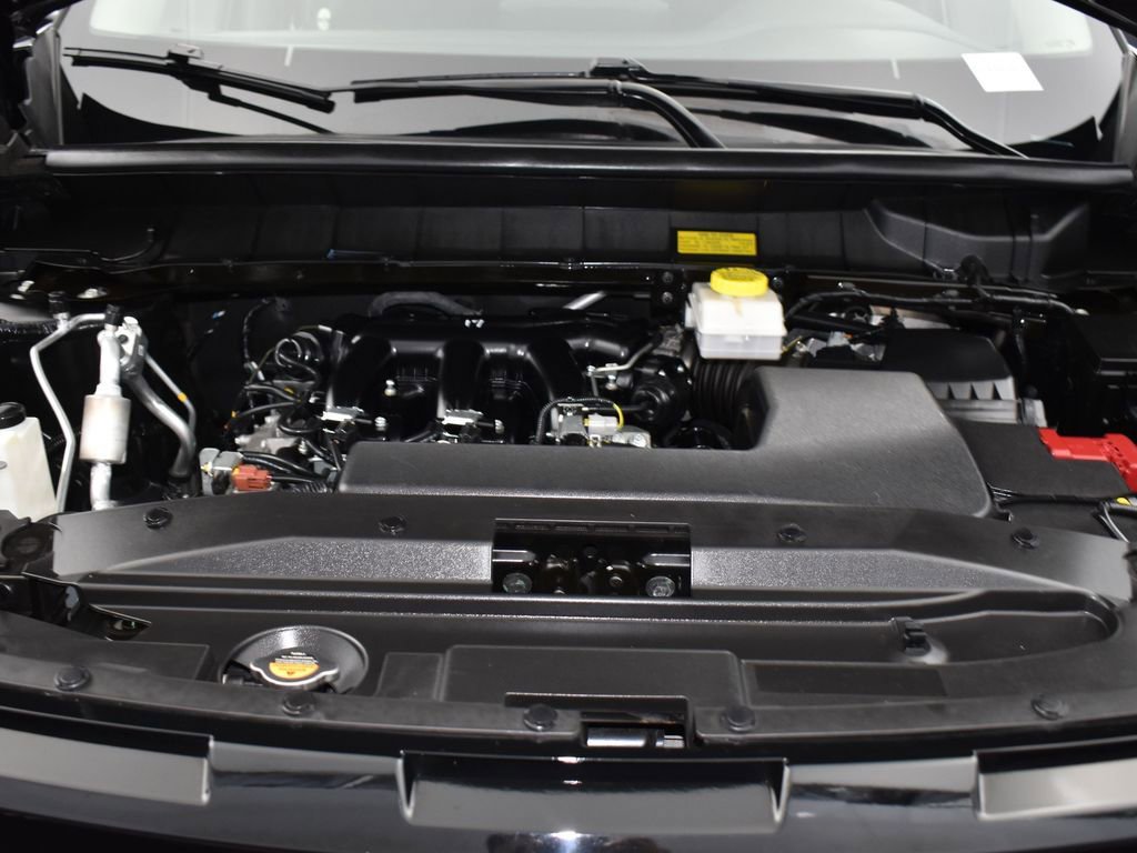 Used 2024 Nissan Pathfinder S AWD/4WD image 20