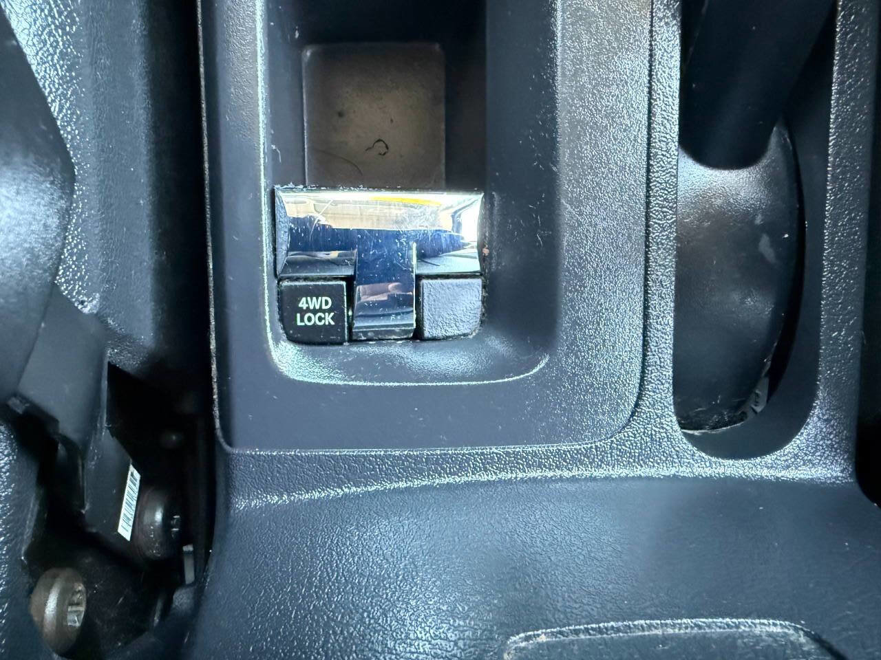 Used 2014 Jeep Patriot Sport w/ Power Value Group AWD/4WD image 17