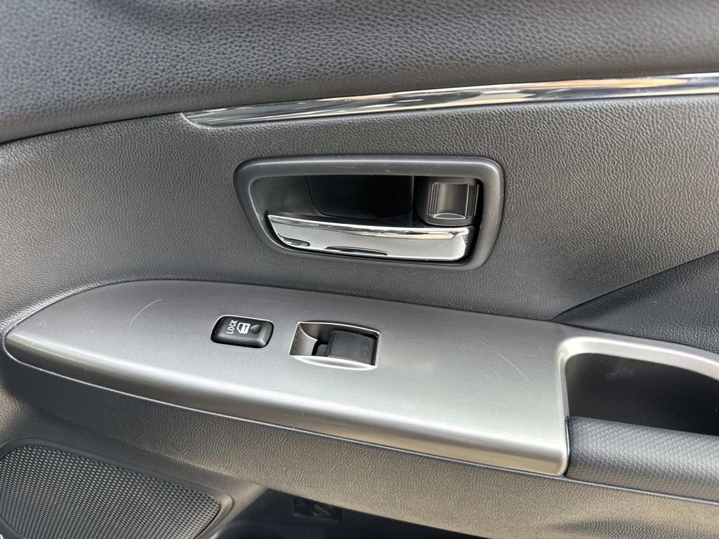 Used 2025 Mitsubishi Outlander Sport SE image 15