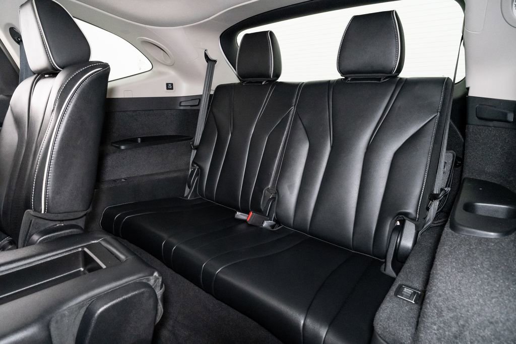 Used 2023 Acura MDX SH-AWD w/ Advance Package image 24