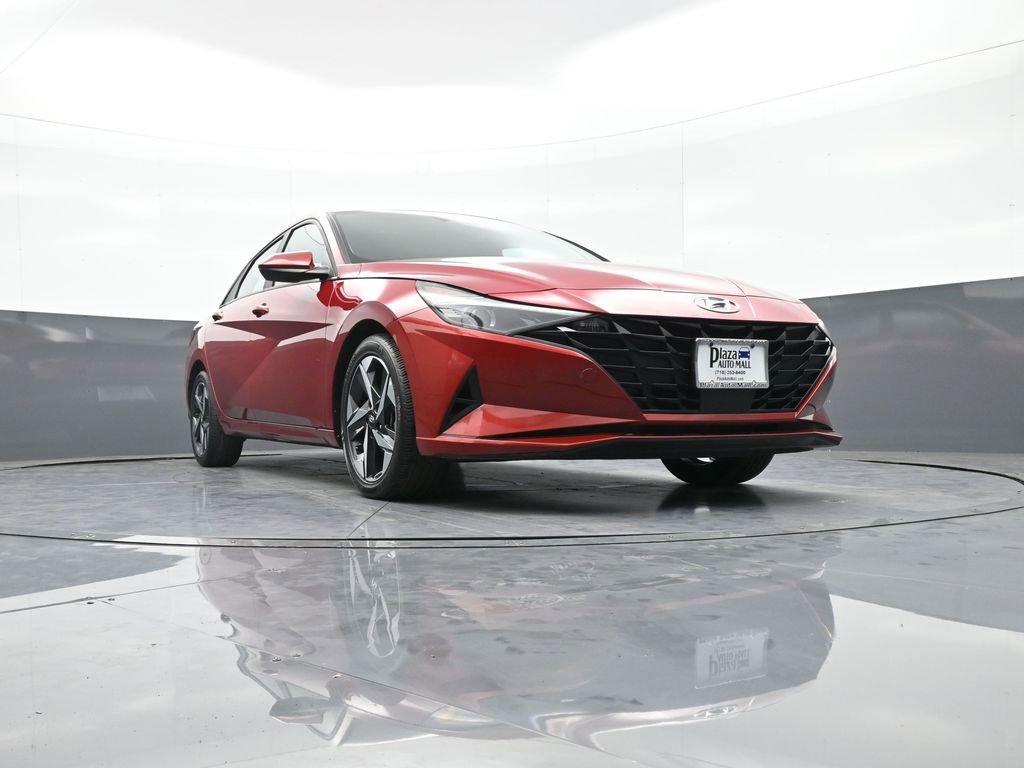 Certified 2023 Hyundai Elantra SEL w/ Convenience Package image 27