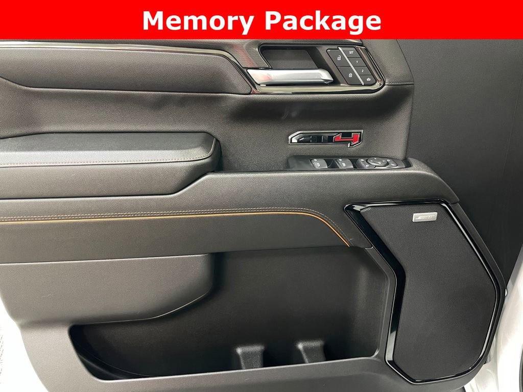 Used 2024 GMC Sierra 1500 AT4 w/ AT4 Premium Package AWD/4WD image 30