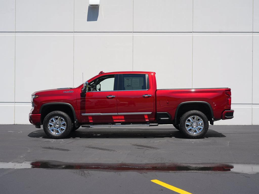 Certified 2024 Chevrolet Silverado 3500 High Country w/ High Country Premium Package AWD/4WD image 6
