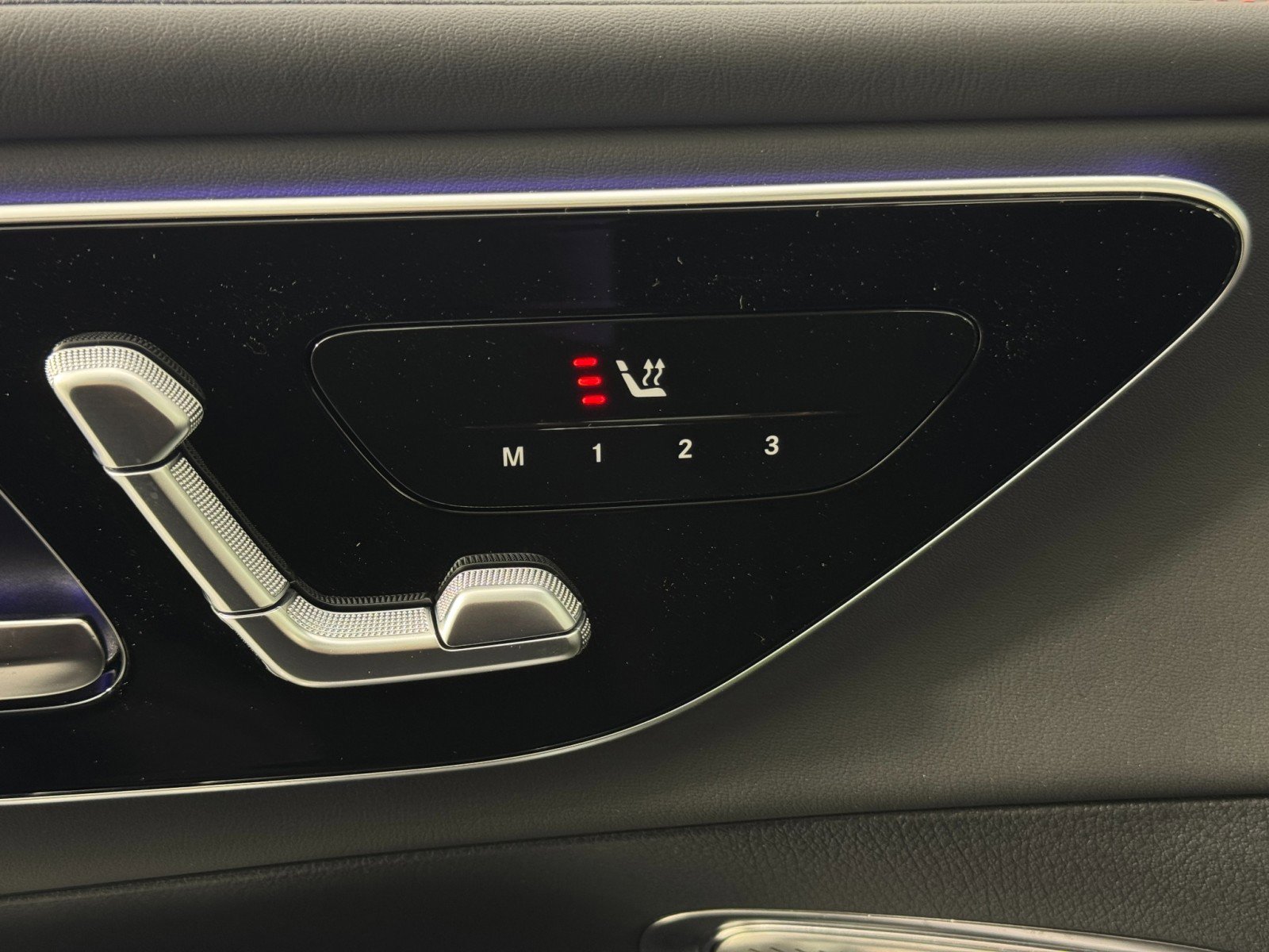 Used 2024 Mercedes-Benz GLC 43 AMG 4MATIC image 18