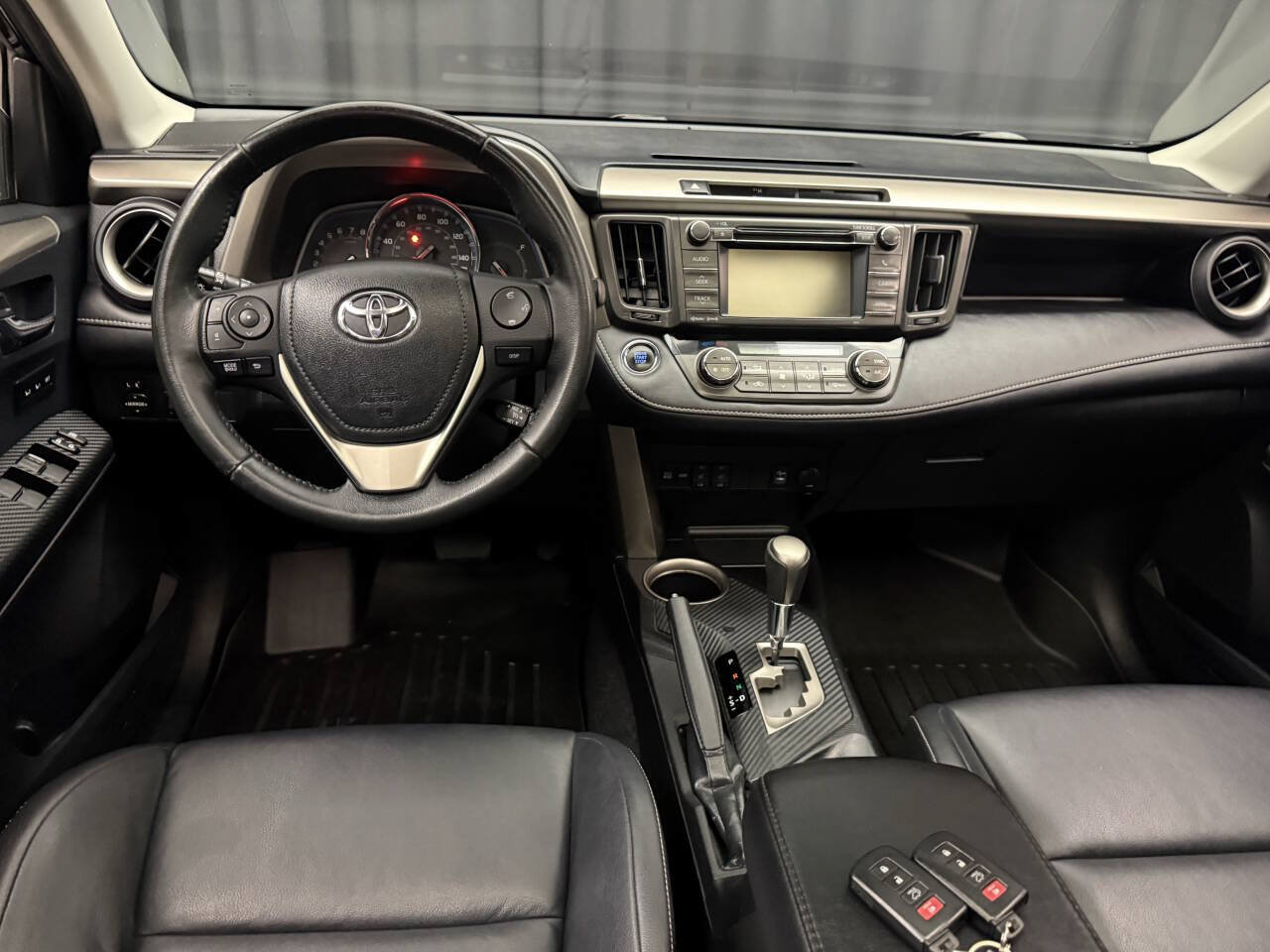 Used 2013 Toyota RAV4 Limited AWD/4WD image 13