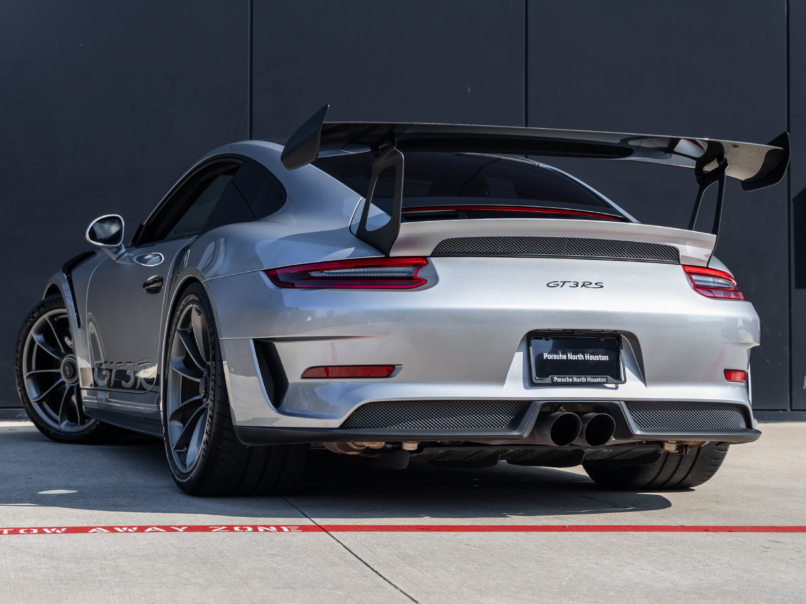 Certified 2019 Porsche 911 GT3 RS RWD image 3