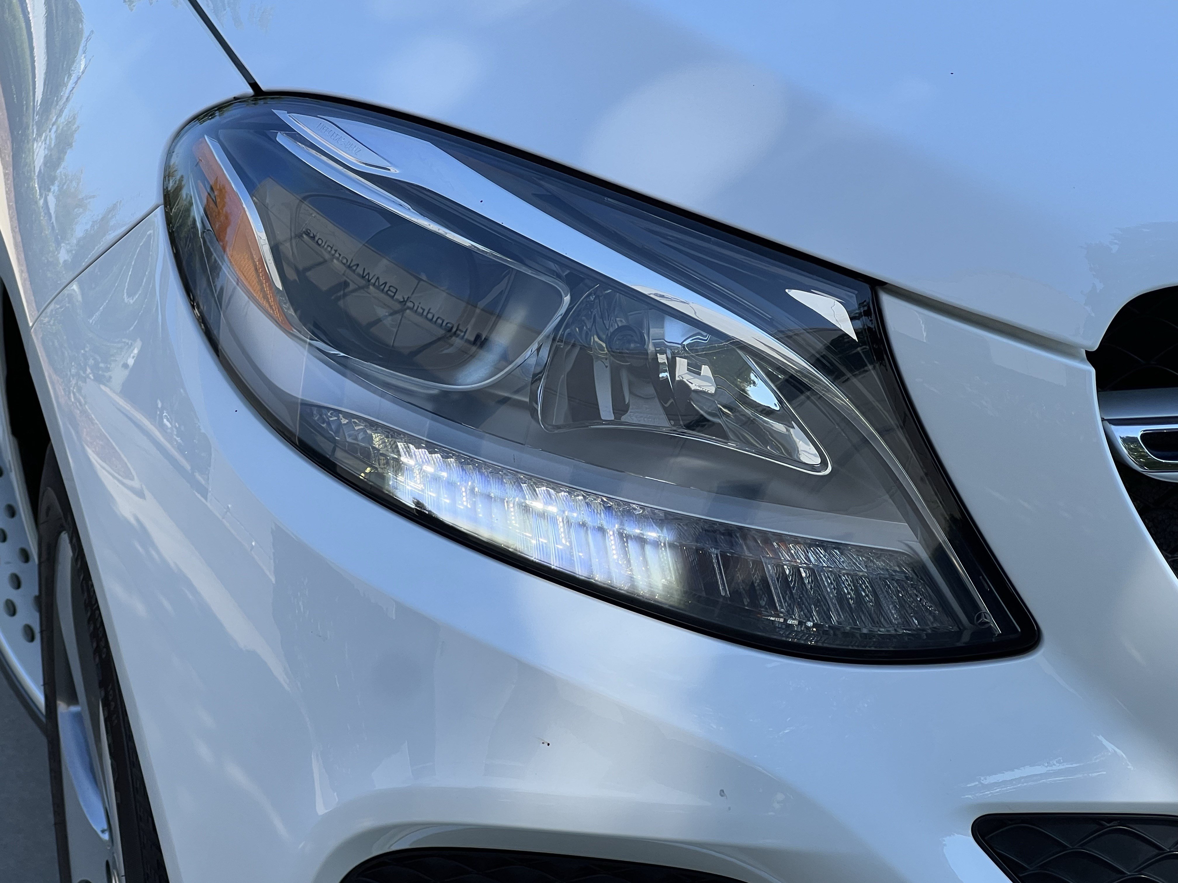 Used 2019 Mercedes-Benz GLE 400 4MATIC image 11
