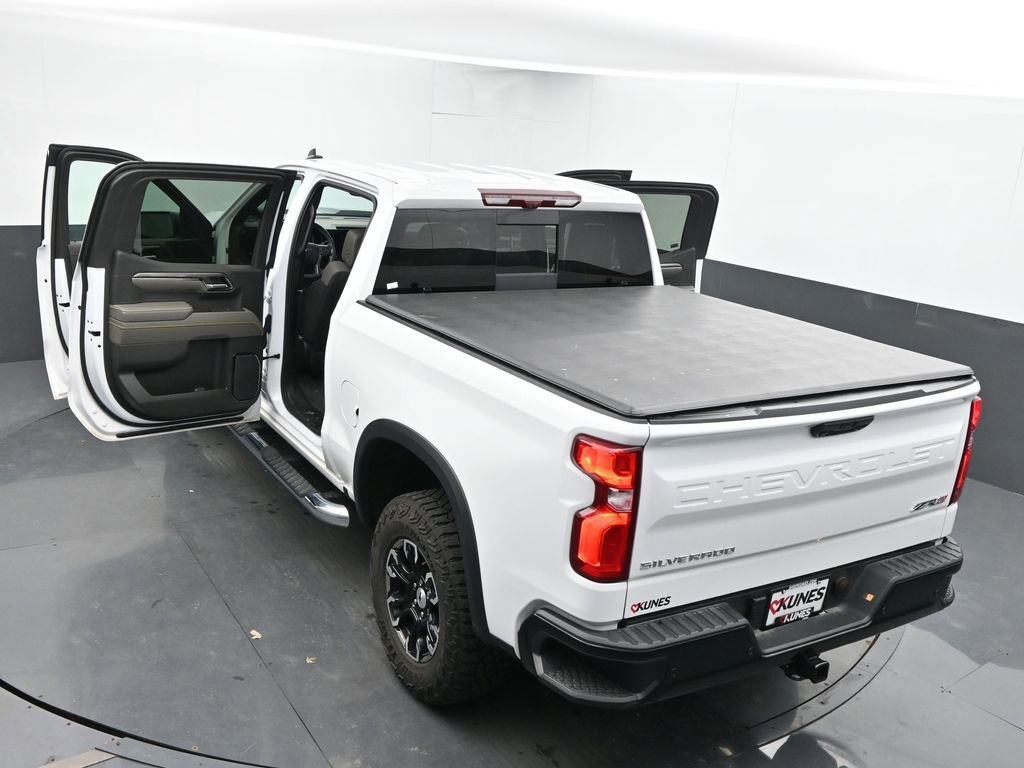 Used 2024 Chevrolet Silverado 1500 ZR2 w/ Technology Package AWD/4WD image 47