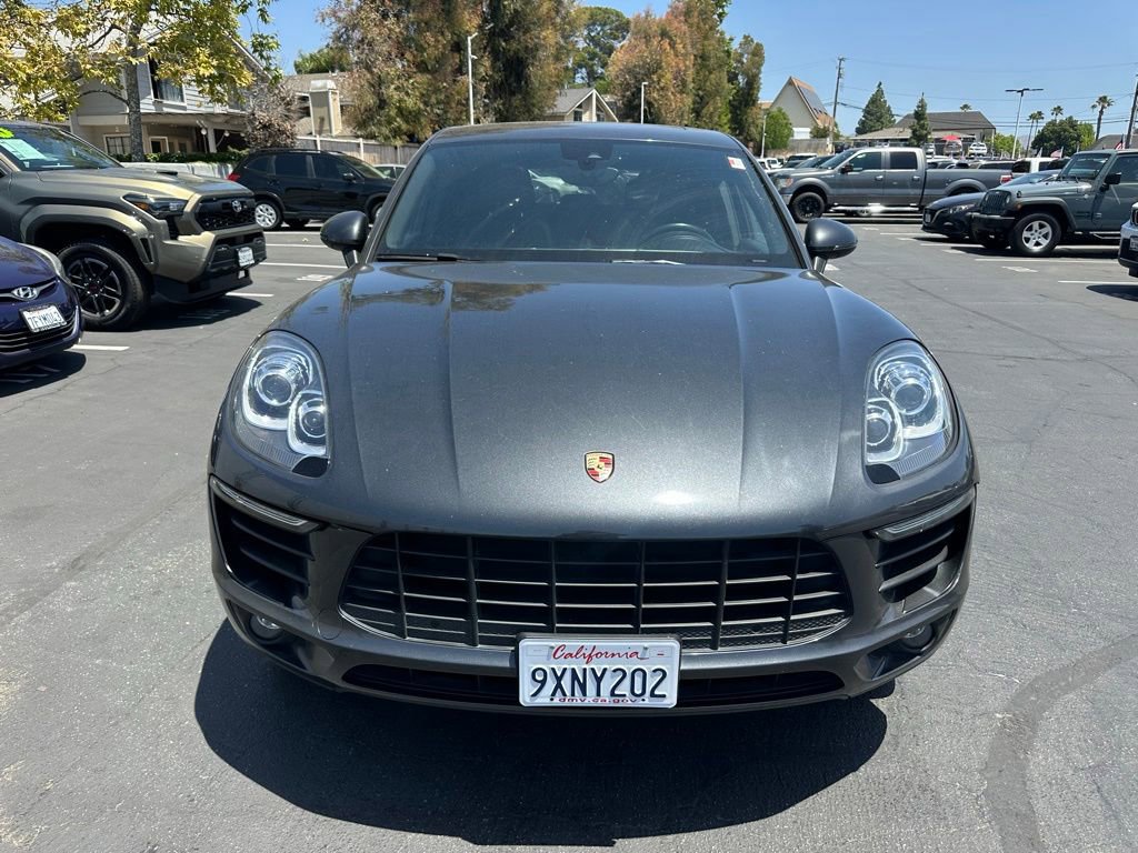 Used 2018 Porsche Macan AWD/4WD image 11