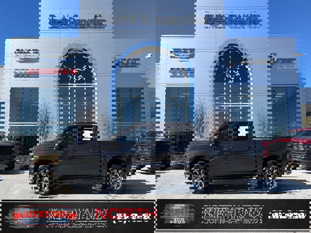 Used 2021 Chevrolet Silverado 1500 LT w/ Texas Edition Plus image 2