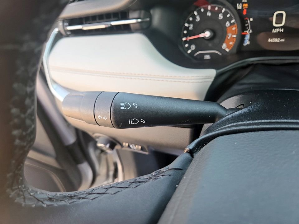 Used 2025 Jeep Compass Limited AWD/4WD image 19