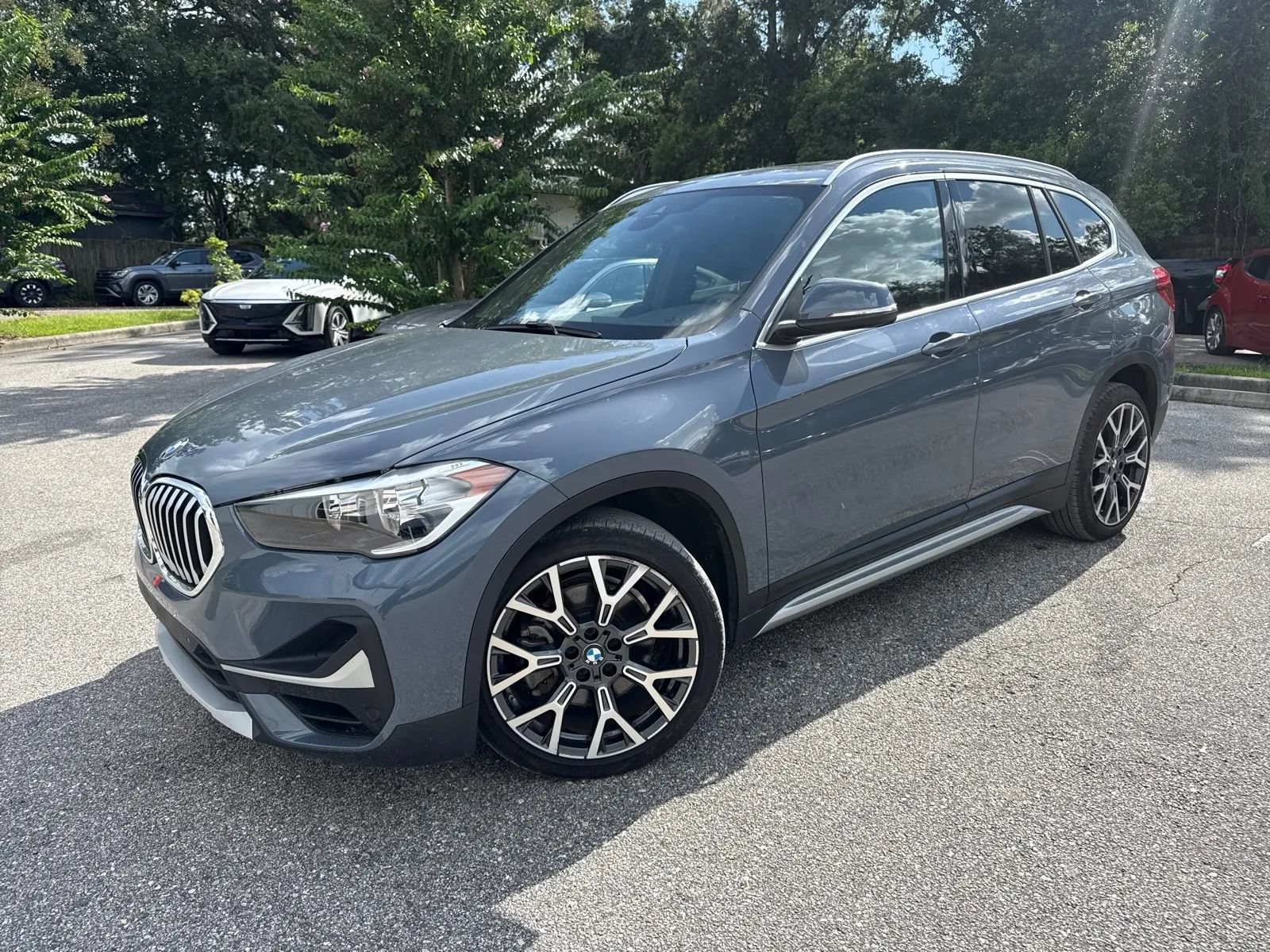 Used 2021 BMW X1 sDrive28i w/ Convenience Package FWD image 3