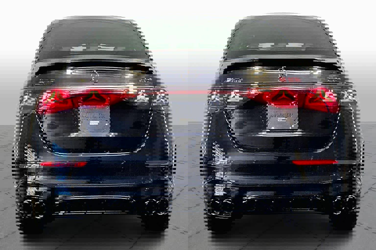 New 2026 Mercedes-Benz E 53 AMG e 4MATIC Sedan image 4