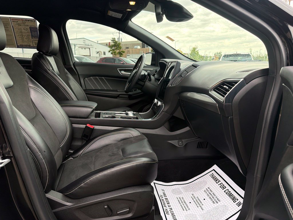 Used 2023 Ford Edge ST AWD/4WD image 11