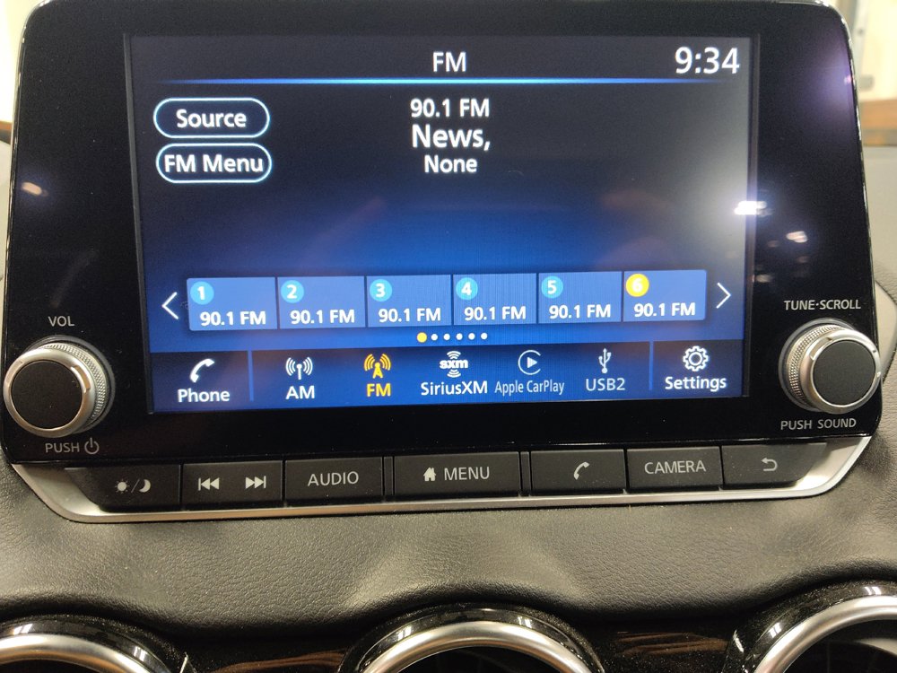 Used 2025 Nissan Sentra SV FWD image 25