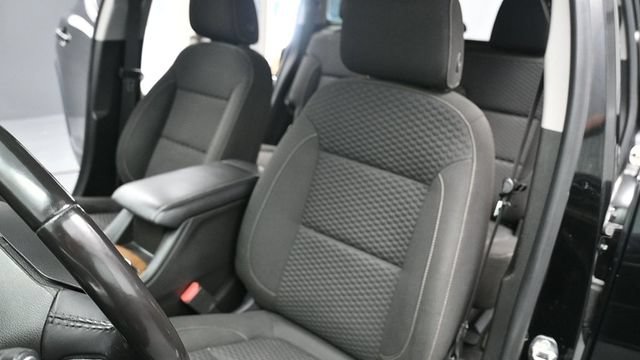 Used 2019 GMC Acadia SLE AWD/4WD image 31